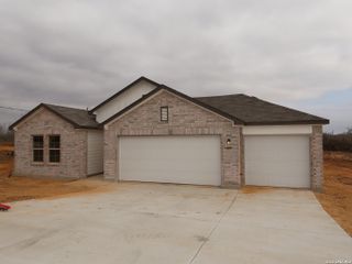 New construction Single-Family house 113 Greeley Dr, Floresville, TX 78114 plan Pizarro - image