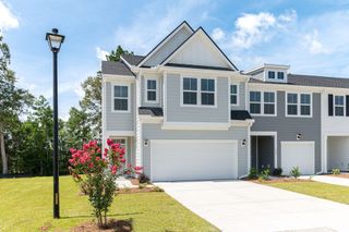 New construction Townhouse house 581 Trotters Ln, Unit 218, Moncks Corner, SC 29461 plan Heron - image
