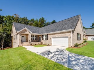 New construction Single-Family house 1036 Lyndon Dr, Lancaster, SC 29720 - image