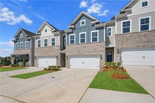 New construction Townhouse house 3639 Donovan Cir, Loganville, GA 30052 - image