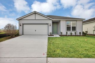 New construction Single-Family house 3608 Americana Dr, Green Cove Springs, FL 32043 plan Heston - image