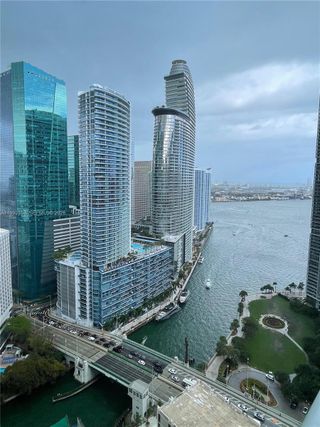 New construction Condo house 77 Se 5Th St, Unit 2204, Miami, FL 33131 - image