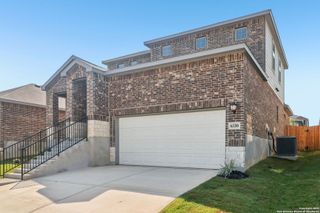 New construction Single-Family house 6330 Comanche Coyote, San Antonio, TX 78233 plan Matador (870) - image