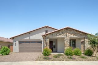 New construction house 25456 N 176Th Ave, Surprise, AZ 85387 plan Summit Plan 1004 - image