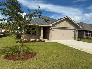 New construction Single-Family house 190 Ridgeway Cir, Crestview, FL 32536 plan 1425 - image
