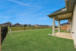 New construction Single-Family house 239 Bay Laurel Dr, Alvin, TX 77511 plan Hays - image