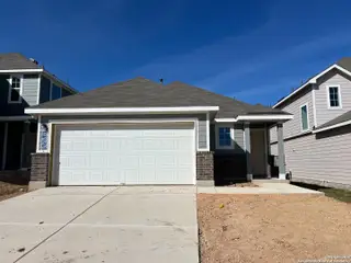 New construction Single-Family house 8555 Catnip Pass, Elmendorf, TX 78112 plan Aspen - image