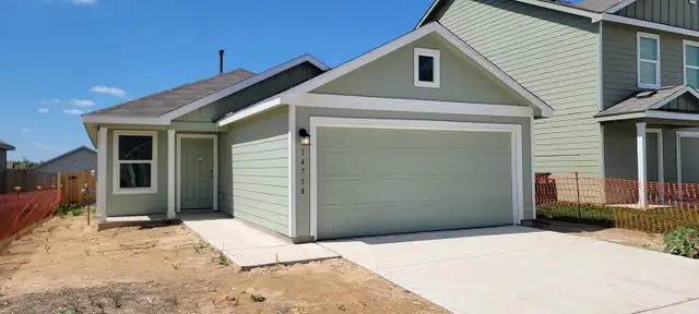 Silos: Cottage Collection image