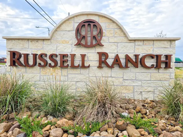 Russell Ranch image