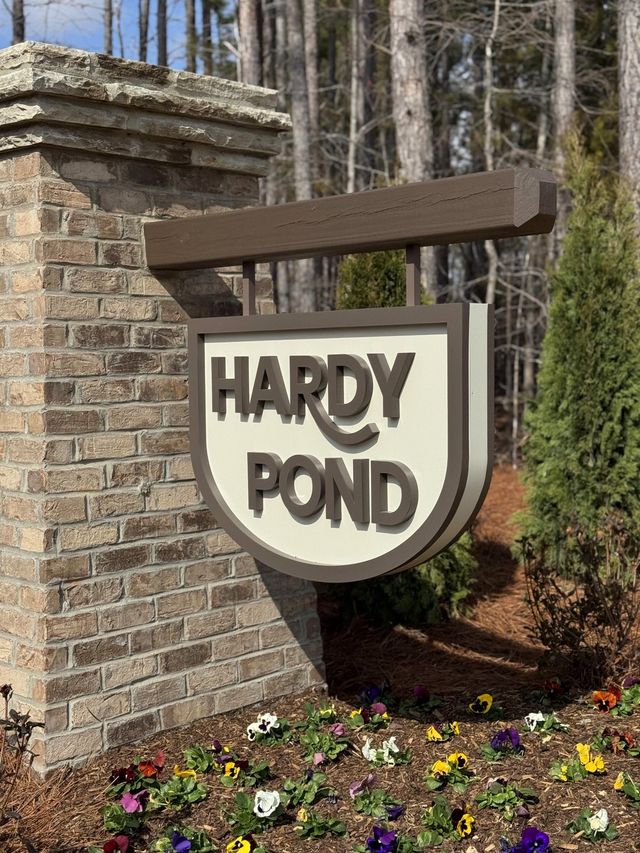 Hardy Pond image