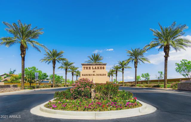 Lakes at Rancho El Dorado by D.R. Horton in Maricopa - photo