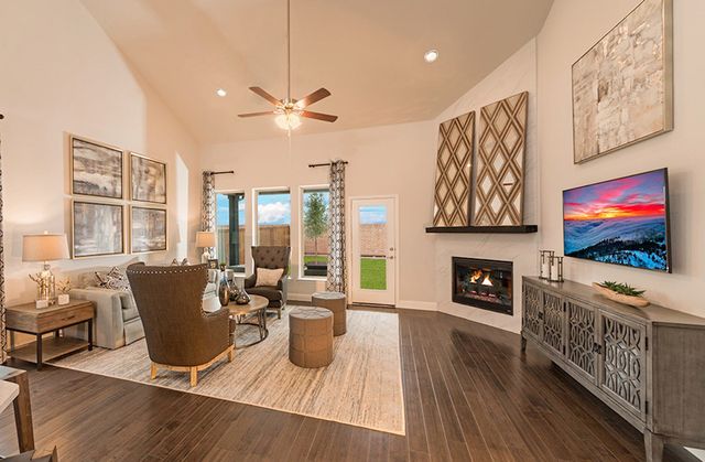 Lakewood Hills by Beazer Homes in Lewisville - photo