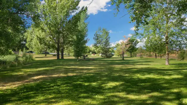 Carriage Hills image