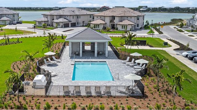 Willowgreen at Babcock Ranch: Side Load Coach Homes image