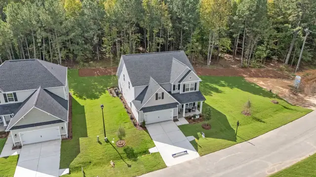 Bartlett Manor image