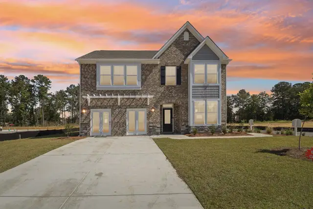 Cottages at Roofs Pond image