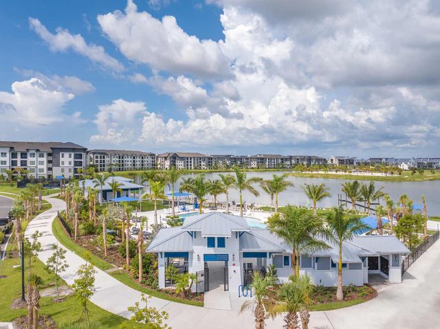 Emerald Landing at Waterside at Lakewood Ranch – City Homes by David Weekley Homes in Sarasota - photo