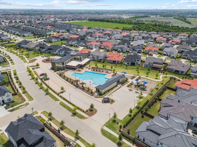 Lexington Frisco image