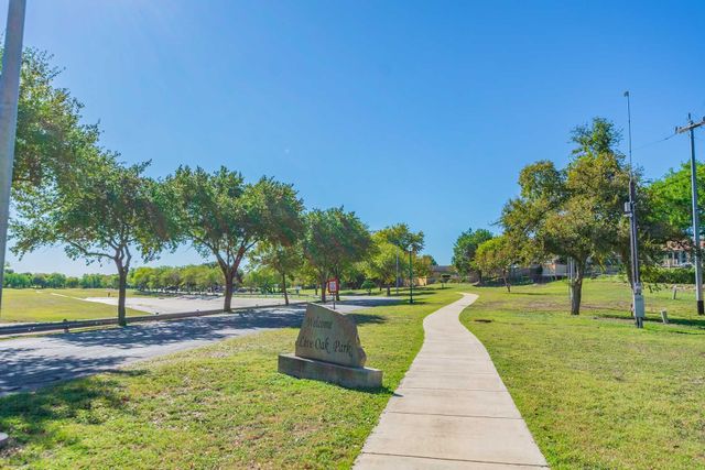 Vista Ridge by M/I Homes in Live Oak - photo