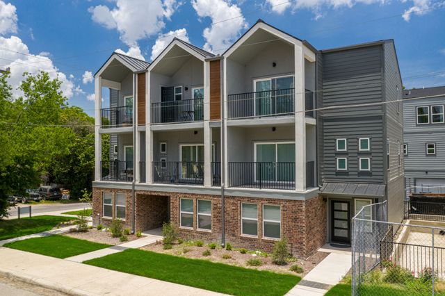 Ira Ave Lofts by Center City in San Antonio - photo