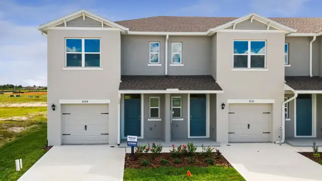 Hawthorne Ranch Townhomes image