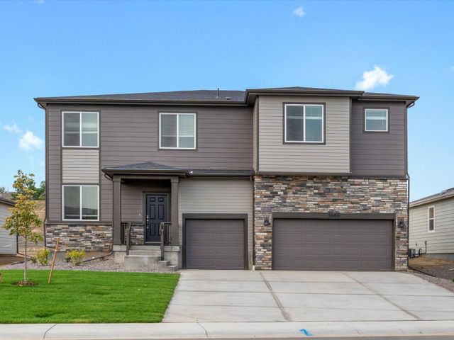 Poudre Heights: The Alpine Collection by Meritage Homes in Windsor - photo