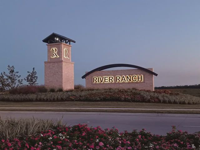 River Ranch by D.R. Horton in Dayton - photo