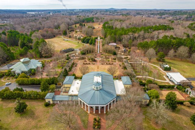 Michaux Gardens image