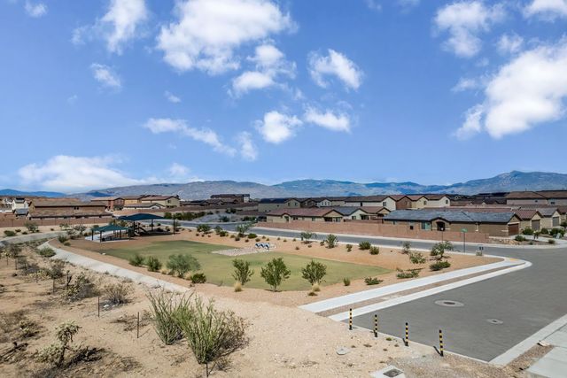 Founders Ridge image