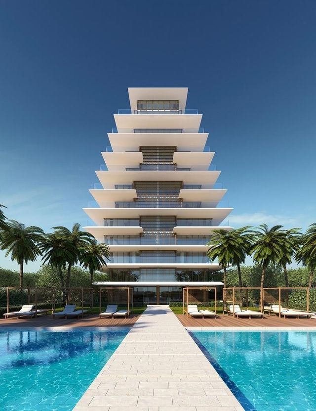 Arte Surfside by Sapir Corp Ltd in Surfside - photo