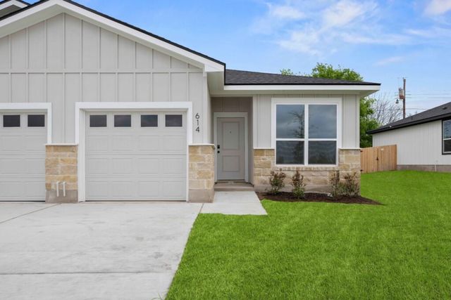 College Park Townhomes image