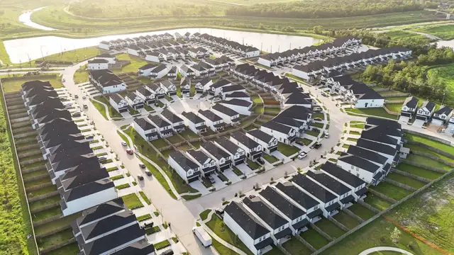 City Gate North image