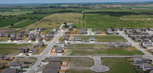 Eagle Landing by Saratoga Homes in Houston - photo