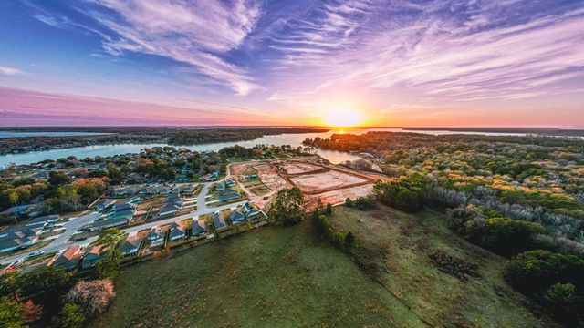 Lake Conroe Cove by D.R. Horton in Willis - photo