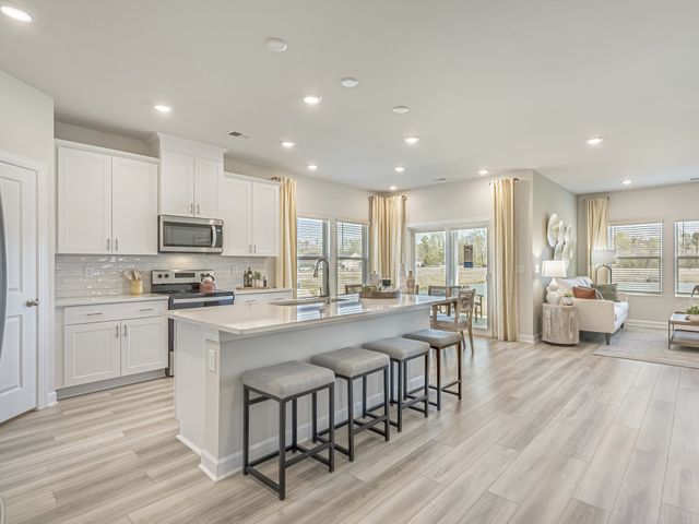 Creekside Point image