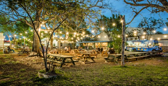 Magnolia Forest: Cottage Collection image