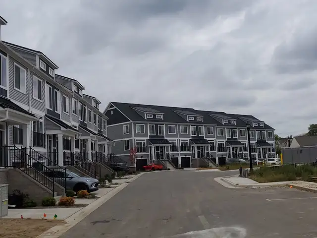 Bristol Ridge Townhomes image