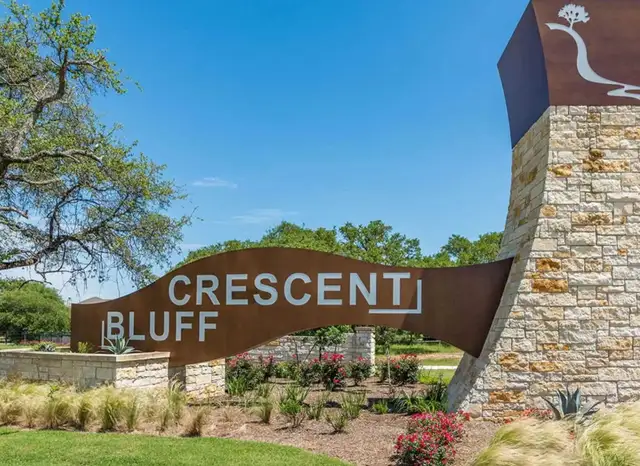 Crescent Bluff image