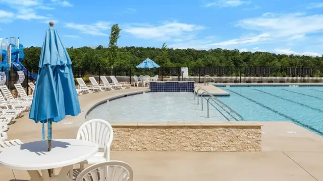 Gibson Grove image