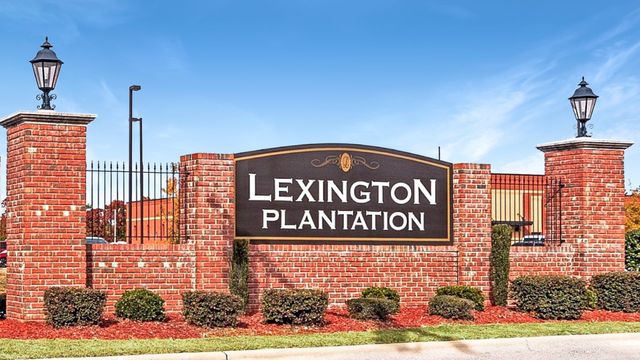 The Colony at Lexington Plantation image
