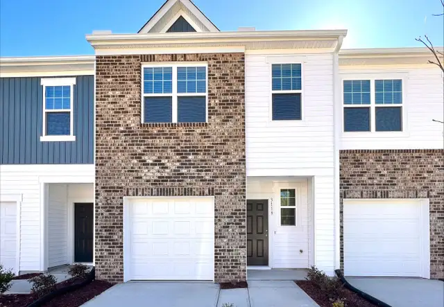 Glenn Crossing image