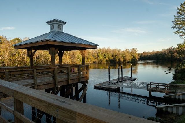 The Bluffs On the Cape Fear image