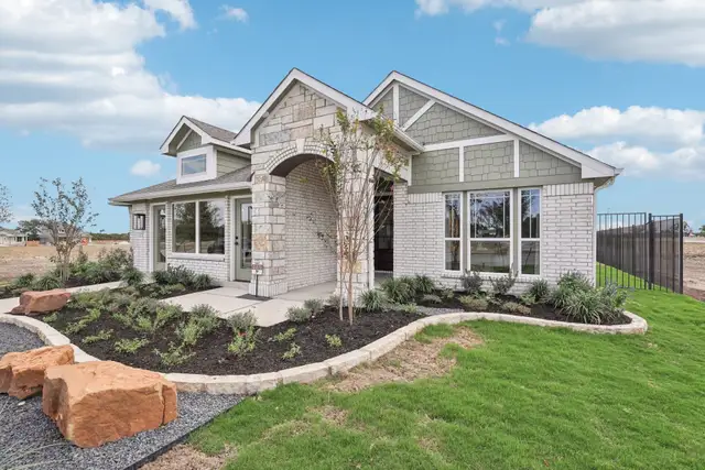 Grande Estates image