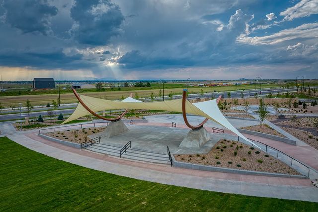 The Aurora Highlands Town Collection image