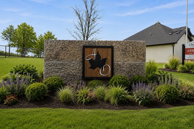 Arbor Oaks image