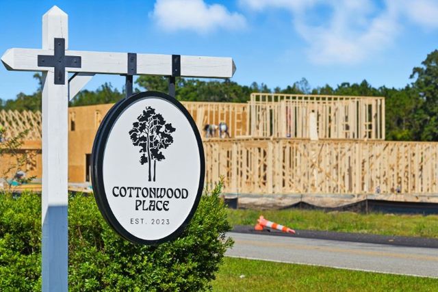Cottonwood Place image
