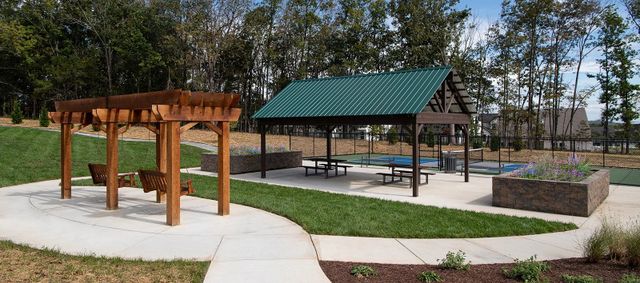 Stewart's Glen | 55+ Community image