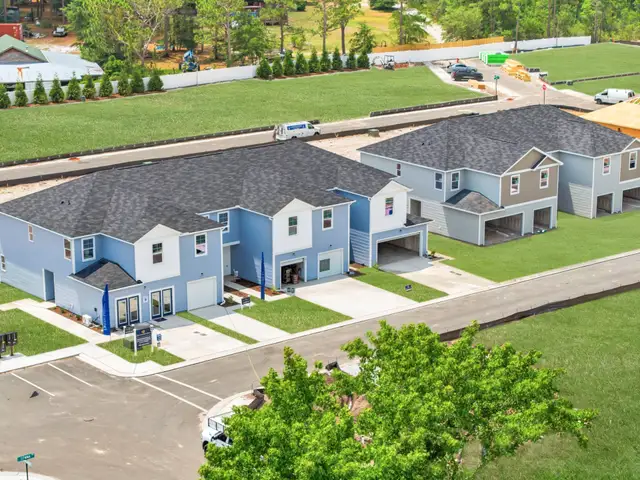 The Townhomes at Gateway Commons image