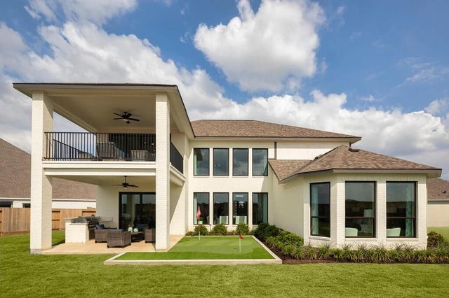 Ashley Pointe by J. Patrick Homes in Houston - photo