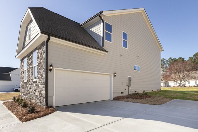 Black Forest Pointe by Eastwood Homes in Benson - photo